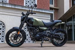 Royal Enfield Guerrilla 450 Shadow Ash colour